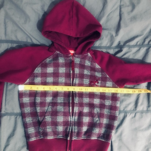 Souvenirs Northern Canada Moose Zip Up Hoodie Maroon Plaid Child Size 8 - Picture 9 of 11
